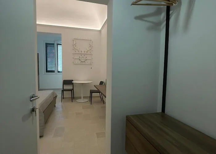 Civico 38 - Le Tre Chiavi 3* Bari